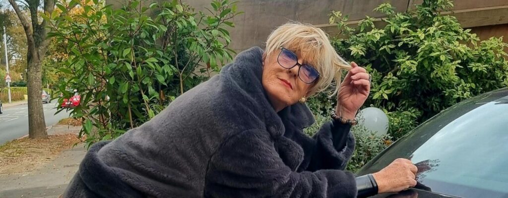 Mature Pro Domme Surrey