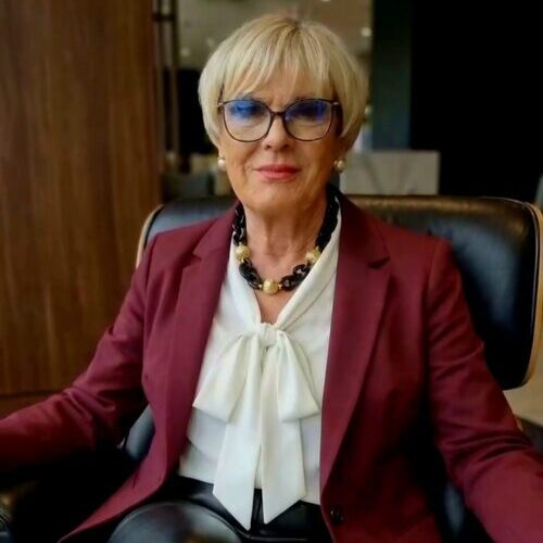 Claudia The Inner Vice Practice